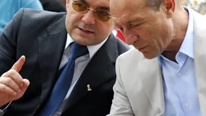 Preşedintele Traian Băsescu ia prânzul împreună cu liderii PDL