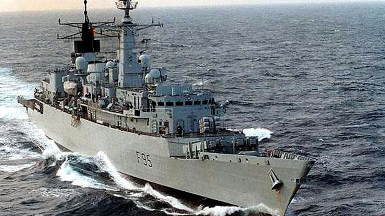 Laburiştii, acuzaţi că au vândut mare parte din flota britanică altor ţări, inclusiv României