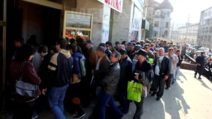 REPORTAJ - Piaţa muncii, greu de mulţumit: Tinerii, consideraţi fără experienţă, cei peste 40 de ani 