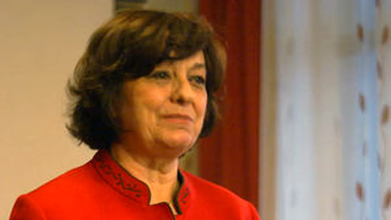 Romanian Writer Ana Blandiana To Receive French Legion Of Honor Medal