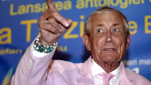 A murit poetul Evgheni Evtuşenko