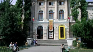 Expediţii în Egiptul Antic, călătorii în Columbia şi Argentina şi ateliere creative, la Antipa