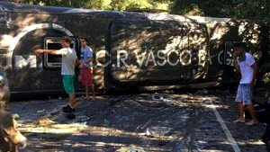 Cinci fotbalişti ai echipei U17 de la Vasco da Gama, răniţi într-un accident rutier