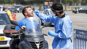 Record de cazuri de coronavirus în Israel de la începutul pandemiei, deşi ţara este pe primul loc în lume la numărul persoanelor vaccinate 