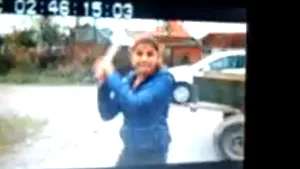 Un cunoscut jurnalist român, atacat cu toporul. „Au vrut să ne omoare