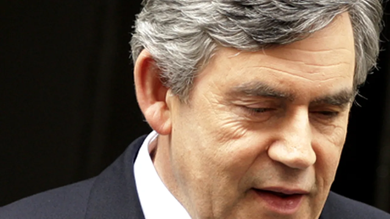 Gordon Brown ar putea renunţa la politică