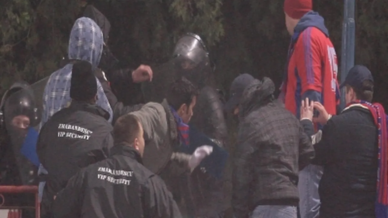Zece suporteri au interdicţie să mai intre pe stadioane