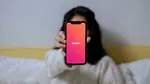 Tinder lansează o funcţie care permite întâlnirile în grup cu prietenii