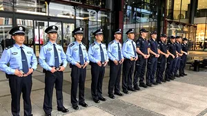 Ofiţerii de poliţie maghiari şi cei chinezi vor desfăşura „patrulări comune” în oraşele ungare pentru „menţinerea securităţii interne şi a ordinii publice”