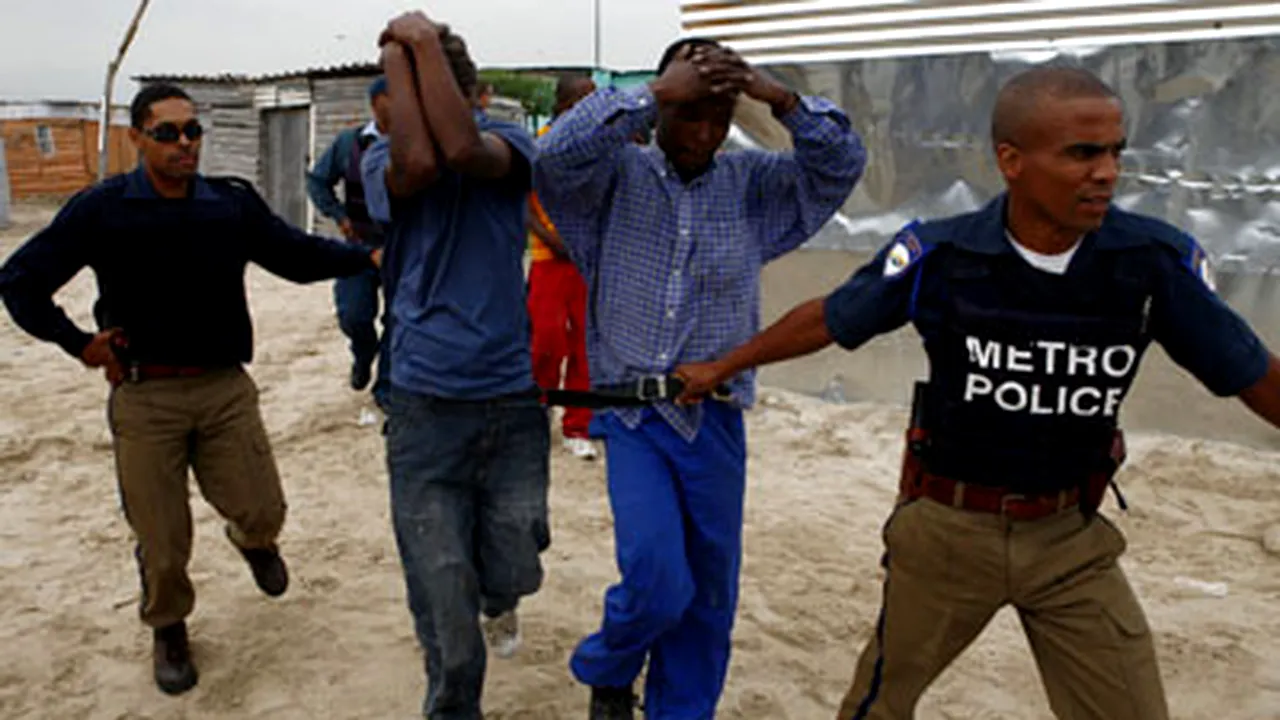Violenţe xenofobe în Africa de Sud: 62 de morţi şi 670 de răniţi