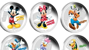 Monede cu chipurile reginei Elizabeth a II-a şi ale personajelor Disney, emise de insula Niue