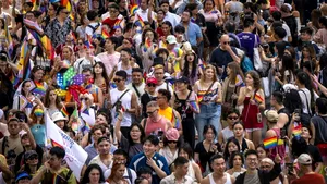 Marile branduri se retrag din promovarea produselor dedicate comunității LGBTQ+