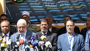 Fraţii Musulmani, susţinuţi de 35 la sută dintre egipteni