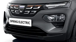 Tanczos Barna a testat Dacia Spring: Sper să pornească revoluţia maşinilor electrice în România