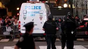Maşină suspectă, descoperită la New York