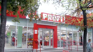 Retailerii au deschis zece magazine de la începutul anului. Profi are şapte