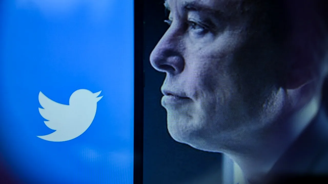 Elon Musk anunţă că Twitter îşi va schimba logo-ul