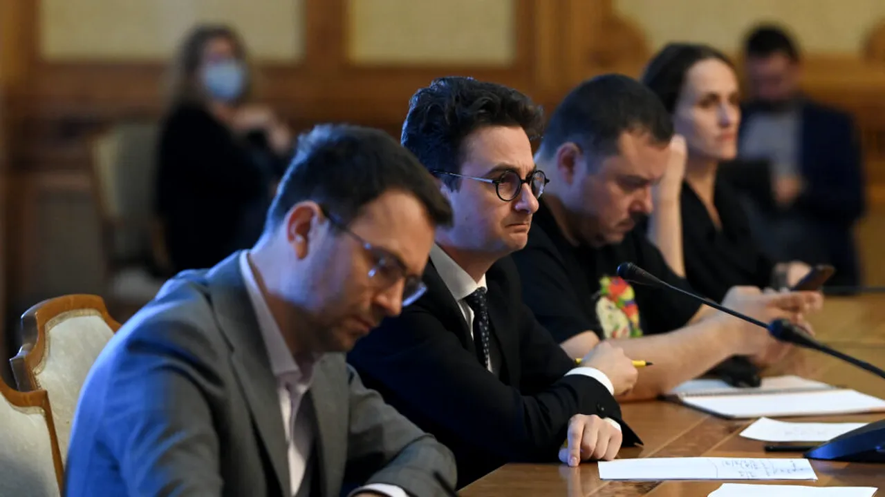 Vulnerabilități la alegerile din Polonia: Polarizarea politică și amenințările cibernetice