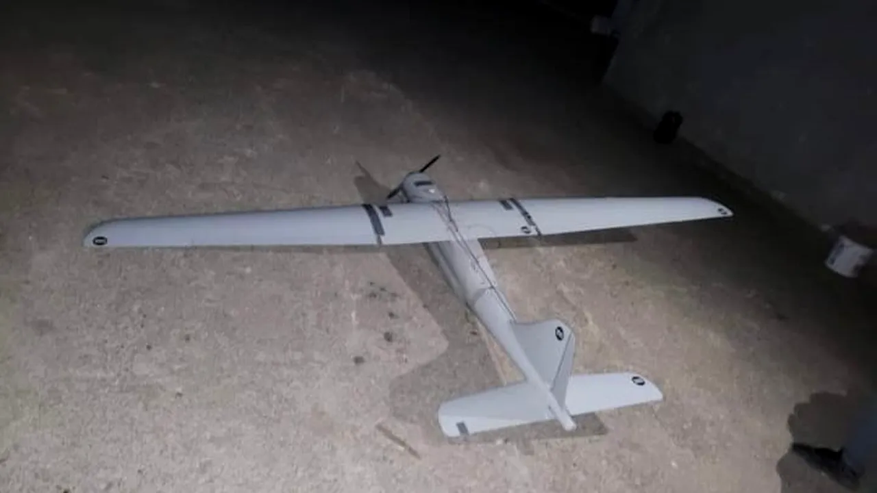 O dronă a căzut în curtea unui bărbat din Bistriţa-Năsăud