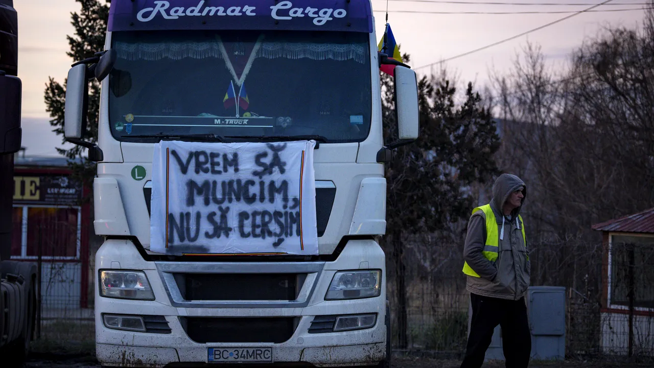 Ministerul Transporturilor: Guvernul a soluţionat o altă revendicare a transportatorilor