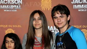 Copiii cântăreţului Michael Jackson vor apărea într-un nou reality-show