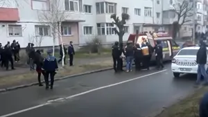 Agresorul de la Oneşti mai avea patru condamnări. Poliţist: Nu era previzibil comportamentul violent