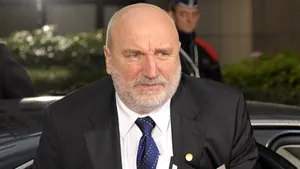 Premierul leton a demisionat