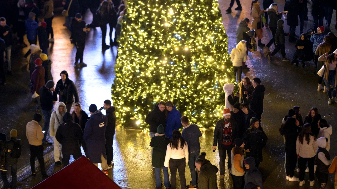 De la egocentric la Grinch. 10 profiluri de donatori de Crăciun