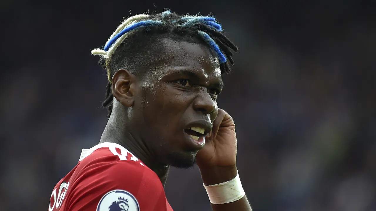 Casa lui Paul Pogba, mijlocaşul francez al lui Manchester United, a fost jefuită în timp ce el era pe teren
