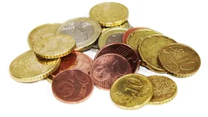 Ambasada Rusiei: Un român ne-a adus 19,19 lei, 4,41 euro, 0,31 USD, 200 de yeni, 200 woni, îi donăm