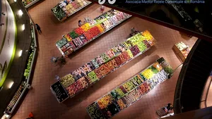 Marile reţele comerciale solicită coaliţiei să renunţe la taxa de solidaritate. Ce motive au invocat