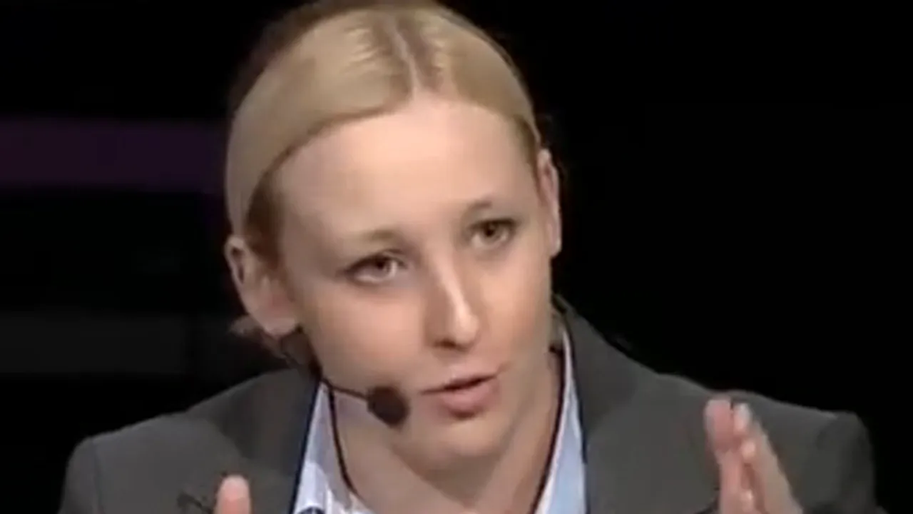 Mhairi Black părăseşte politica la 28 de ani: Westminster este un mediu toxic şi nesănătos
