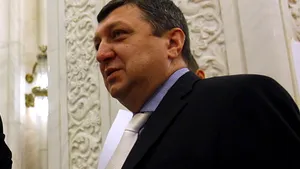 Atanasiu susţine că i-a fost ascultată o convorbire telefonică cu un parlamentar PRM