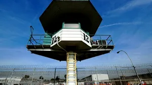 Mii de deţinuţi din California sunt în greva foamei