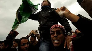 Situaţia se normalizează treptat la Tunis, după violenţele de sâmbătă