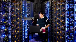 ANAF vrea acces la datele personale ale românilor cu domenii web. Ministrul Comunicaţiilor, surprins: „Deocamdată am oprit”