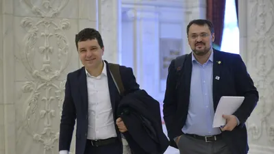 POLITIC Lider USR, pronostic dur pentru Nicușor Dan. În ce situație paradoxală se află partidul lui Dominic Fritz