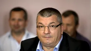 Senatorul UNPR Buzău Constantin Popa, dus la un proces la Tribunalul Bucureşti în urma unei confuzii