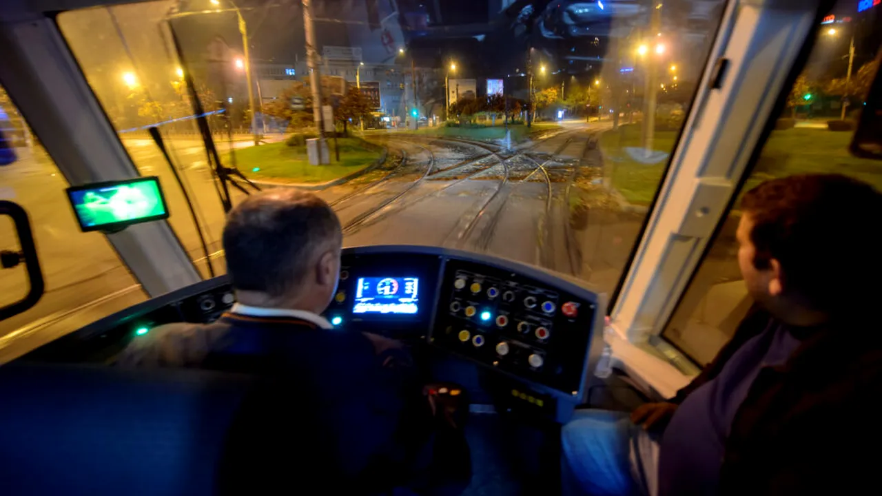 Cât costă, de fapt, un kilometru parcurs de un tramvai în București. Suma este cu aproape 40% peste cea din Cluj. Călători acoperă doar 17-19% din costurile serviciului