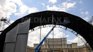 Bon Jovi va concerta pe o scenă de 54 de metri. Peste 500 de persoane lucrează la producţia show-ului