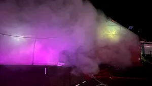 Incendiu devastator la o anexă a unui restaurant din Bacău. O persoană a murit carbonizată