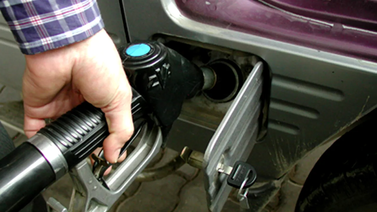Rompetrol: Preţul carburanţilor din România va creşte anul viitor cu 5-7%