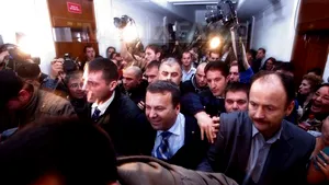 Patronatele: Protestele neautorizate de la Finanţe pun în pericol stabilitatea economică a României