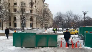 Firea: În premieră, avem 12 utilaje de topit zăpada până ca aceasta să capete aspect inestetic. Aproape 90% din artere sunt curăţate complet