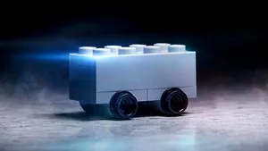 LEGO ironizează Tesla şi prezintă propriul model „Cybertruck”