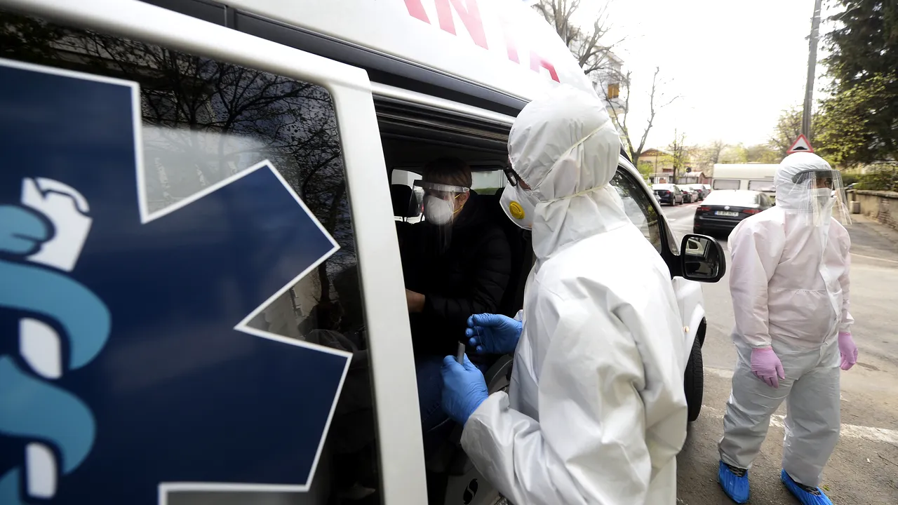 Încă 2 angajaţi de la Ambulanţa Olt au coronavirus. De la cine s-au infectat