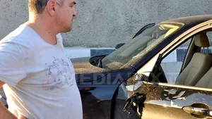 Leonard Doroftei, implicat într-un ACCIDENT: Maşina condusă de boxer, lovită de o autoutilitară al cărei şofer a fugit. Doroftei se ducea la Campionatul Naţional de Box - FOTO