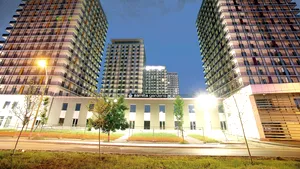 Cea mai mare insolvenţă imobiliară: Cum s-a prăbuşit afacerea de 120 mil. euro a turnurilor Asmita Gardens