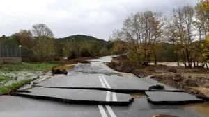 Mai multe regiuni din Grecia, grav afectate de inundaţii: Zonele care au declarat stare de urgenţă - FOTO, VIDEO