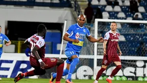 Haţegan penalty! CFR pierde două puncte la Iaşi după o lovitură de pedeapsă uşor acordată. Cronica meciului